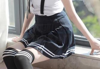 模范学院 – 看萌琪琪Irene的眼镜透视：高清图库里的各种奇葩表情！