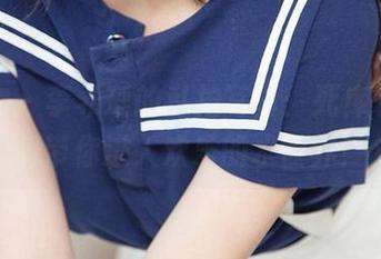 爱尤物 – 李希瑶的私拍写真：死库水，轻松带你进入欢乐的水世界！