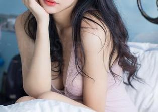爱蜜社 – 小狐狸Sica短裤精选：简单却让人回味无穷的视觉享受
