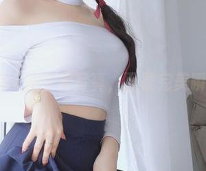 白银81的空姐写真，下载完美瞬间！