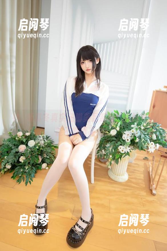 神楽坂真冬真实光脚美足系列，更新频率能不能再高点！