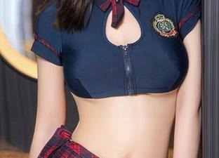 秀人网 – 观看安然anran的温柔，图包里的每一张都让我想多停留一会儿…