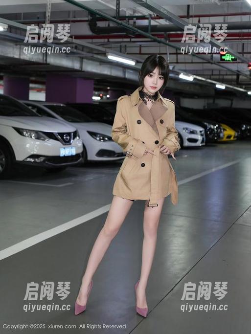 秀人网-江淑影river 秀人网 - 江淑影river的圣诞精选:光与影的邂逅