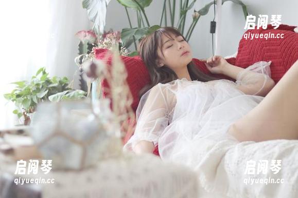 羊小雪juvia 微密圈 - 羊小雪juvia的OL魅力舰长图包:你绝对不想错过的资源!