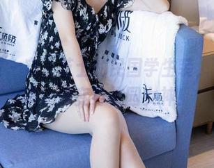 袜啵啵 – 穿上芝士的民国学生装，下载全集让你变身校园女神！