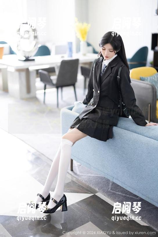 语画界-王馨瑶yanni 语画界 - 守护与温暖:王馨瑶yanni的护士写真原图大揭秘