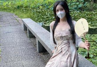 微密圈 – 一场视觉的旅行：软妹小九九的高清图集“加了滤镜”