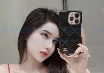 微密圈 – 阿色私拍图集大揭秘！半腿红丝，左腿和右腿谁更红成功引争议？