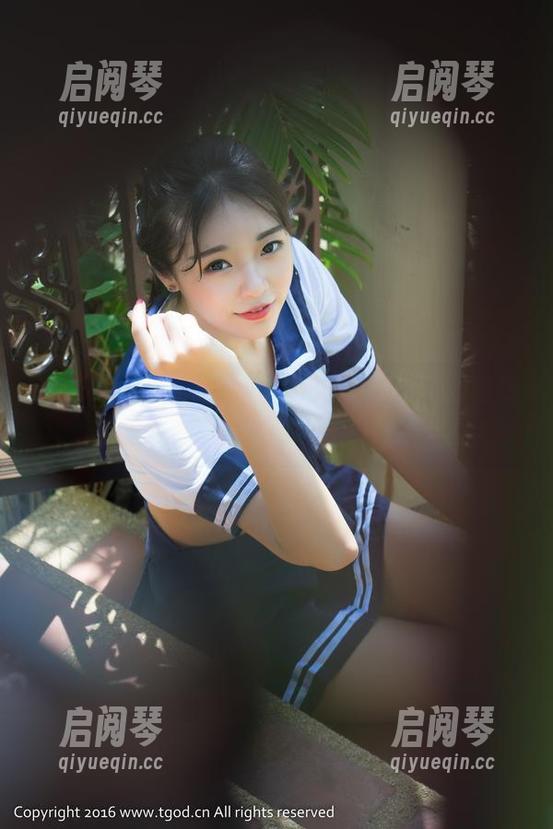 青豆客 - 奇葩探险：歆小兔chobits与棉袜图片合集，竟然有这种操作！