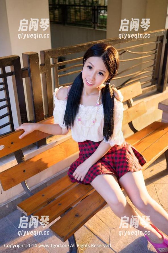 青豆客-王语纯 青豆客 - 白色律动:来看看王语纯的免费作品,保证让你耳目一新!