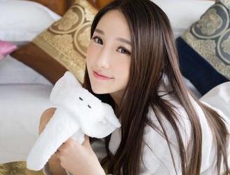 青豆客 – 突然觉得学妹真是个宝藏，黄梦羡图集资源来啦！